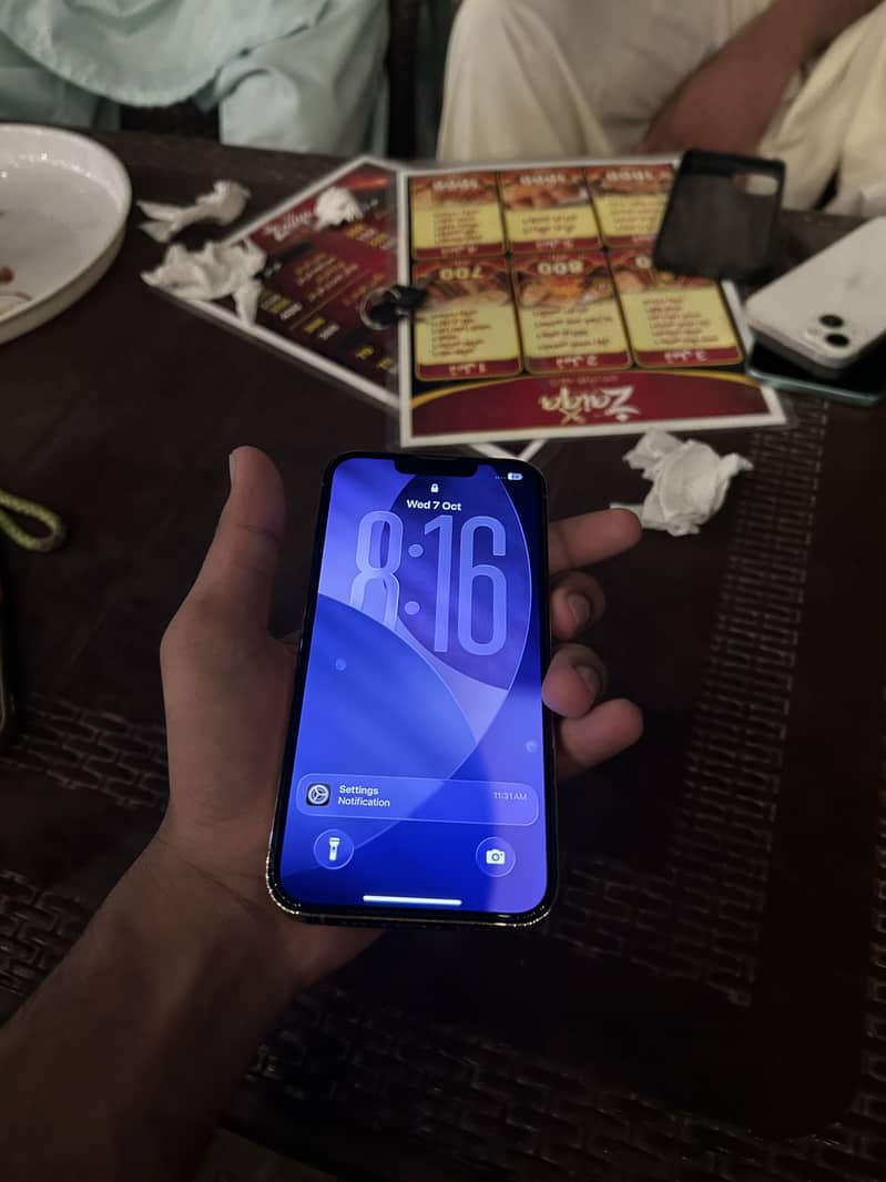 Apple iPhone 13 Pro 3