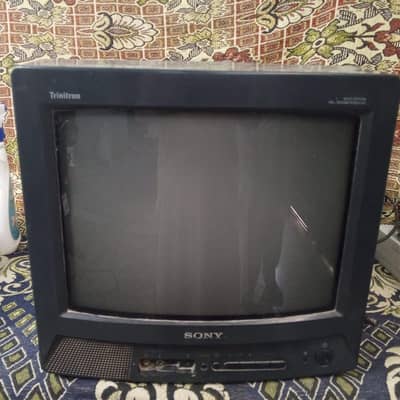 Sony tv for sale 14 inches