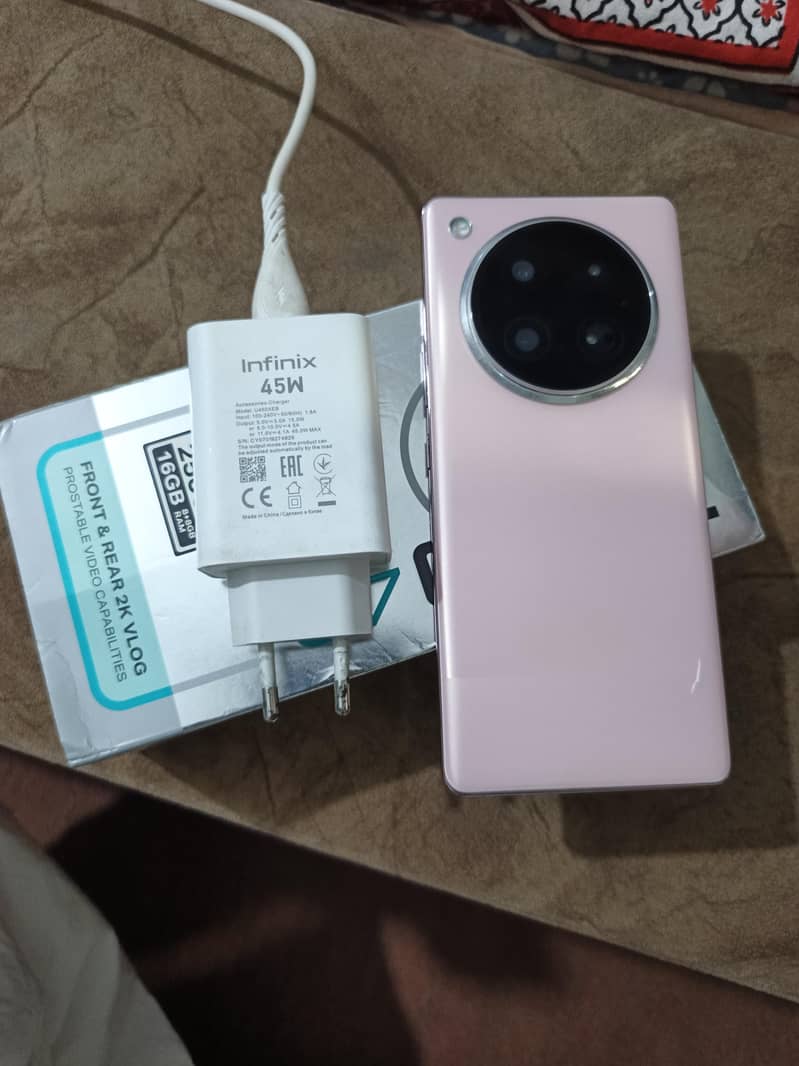 Infinix Zero 40 1