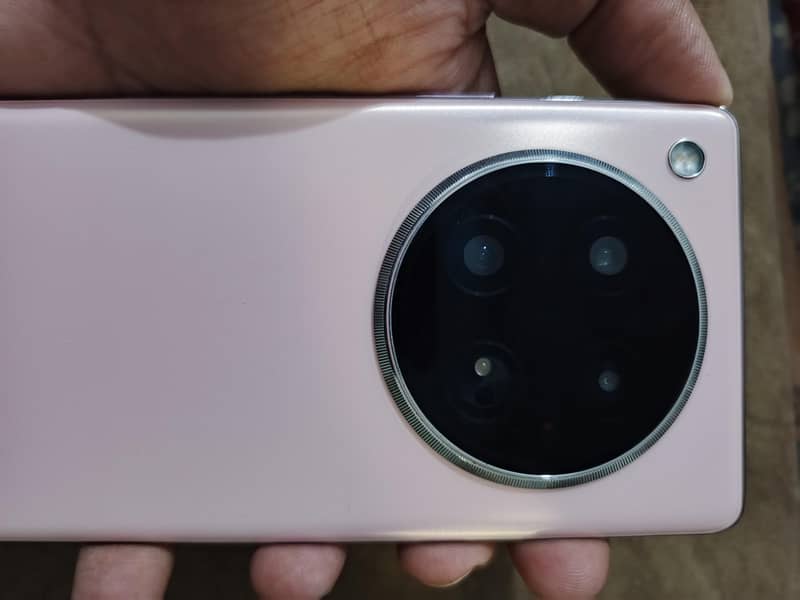 Infinix Zero 40 5