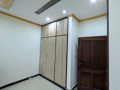 Ready To Buy A Prime Location House 1 Kanal In Gulberg