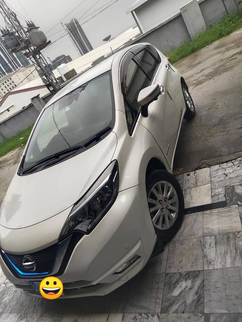 Nissan Note E Power 2017 0