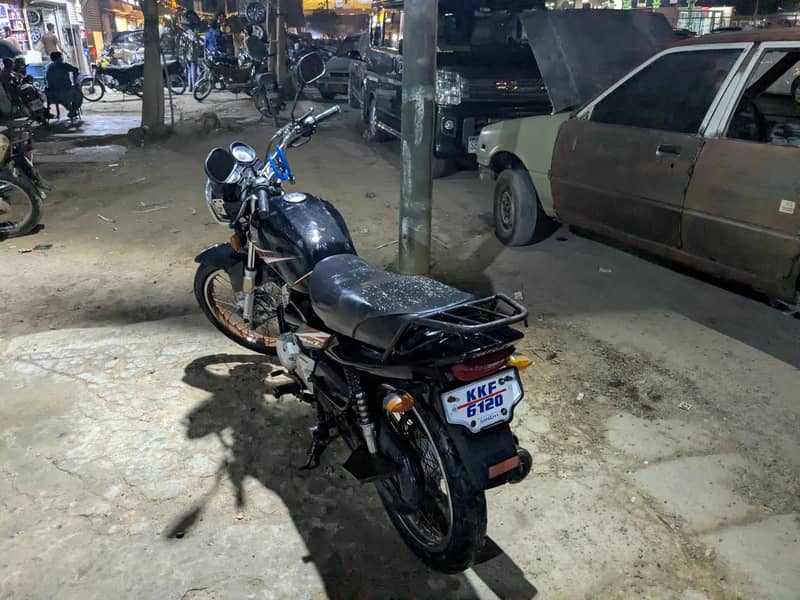 YB125z 3