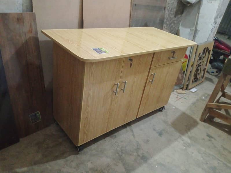 iron stand table 2
