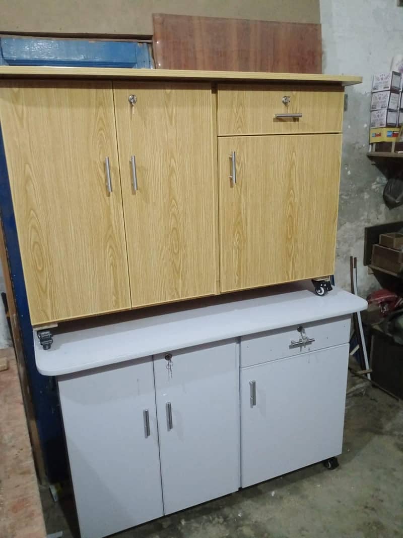 iron stand table 13