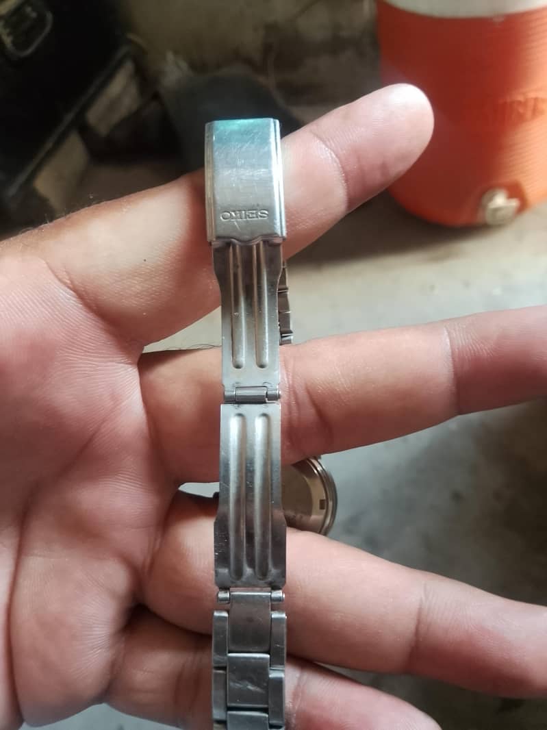 Seiko 5 automatic 1