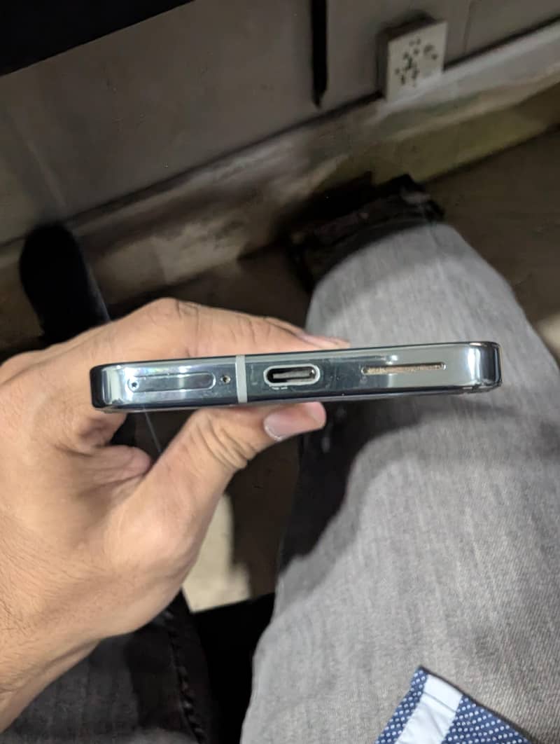 Google Pixel 9 Pro XL 4