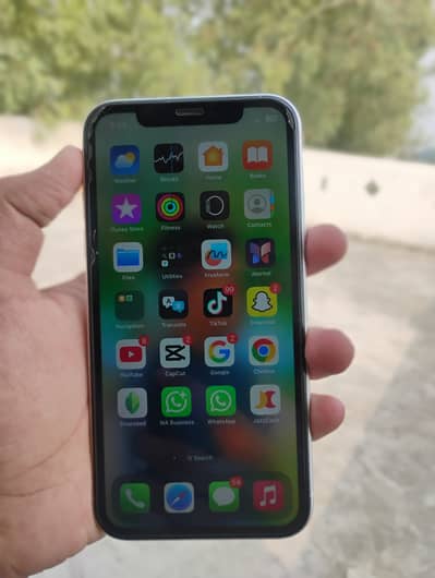 Apple iPhone XR