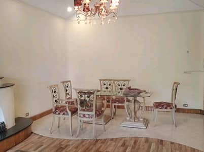 A Palatial Residence For Prime Location rent In Model Town Model Town