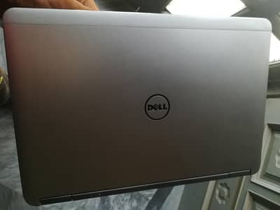 Dell Latitude E 7240 Laptop