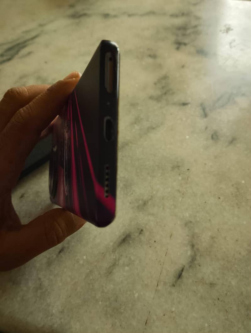 Tecno Spark 20 Pro Plus 2