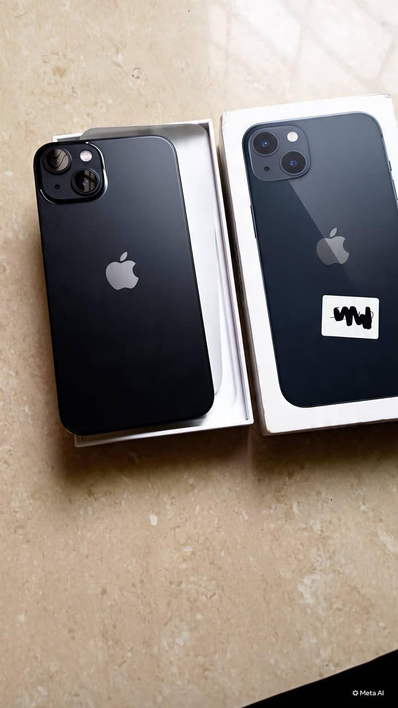 Apple iPhone 13 0