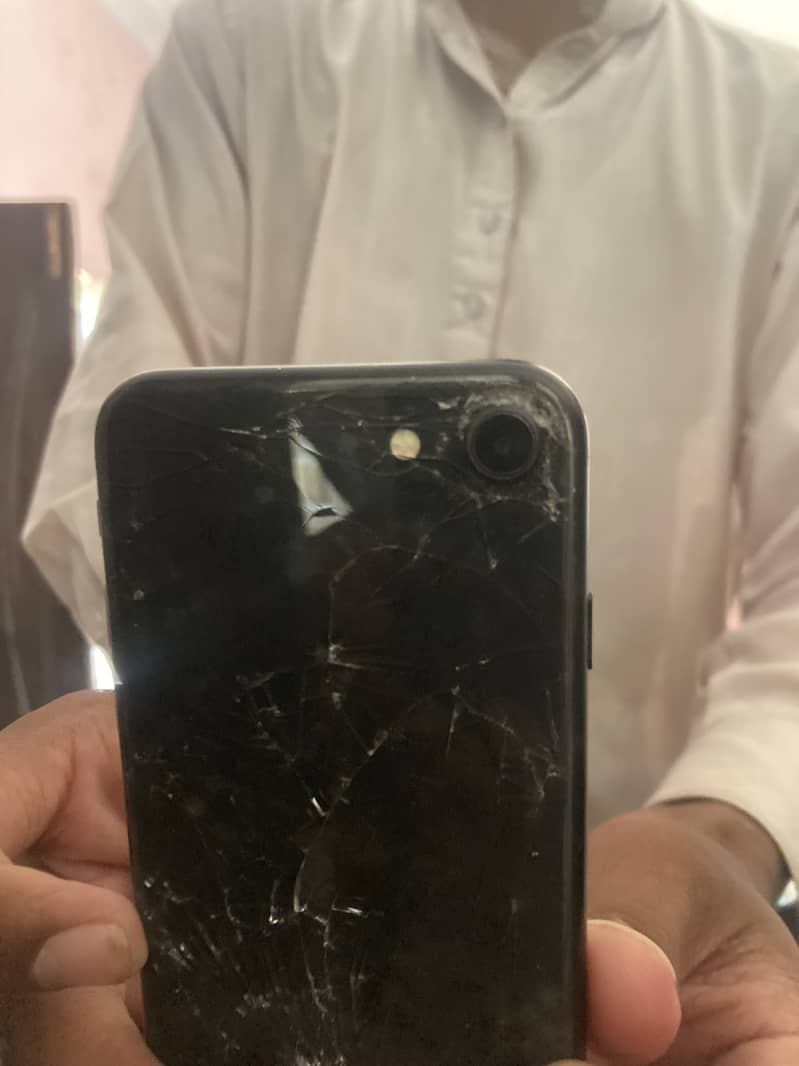 iPhone se 2020 1