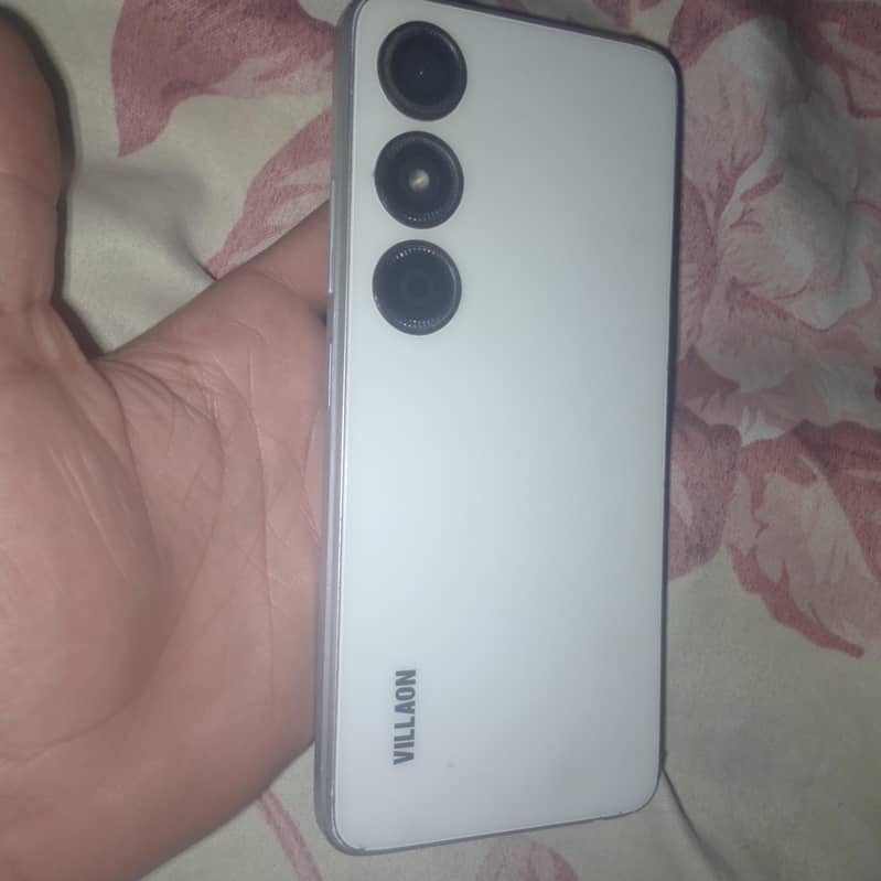 Villaon V30 4/128gb 0