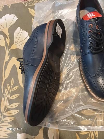 Clarks TOR England Men’s Blue Brown Leather Wingtip