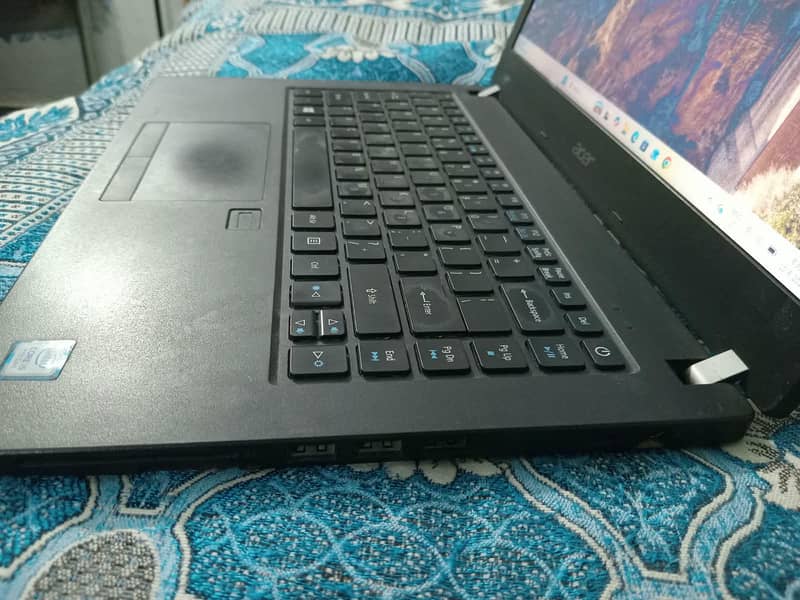 Acer i5 8th 1