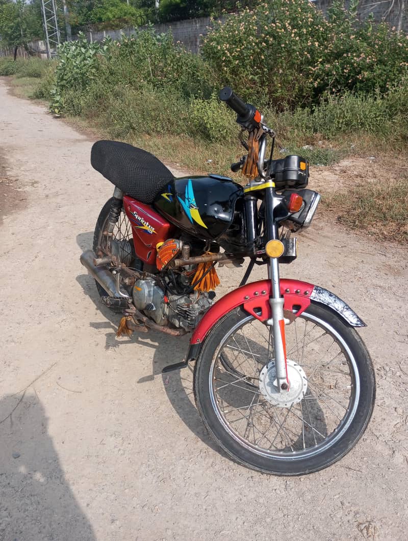 Suzuki spinter 2007 3