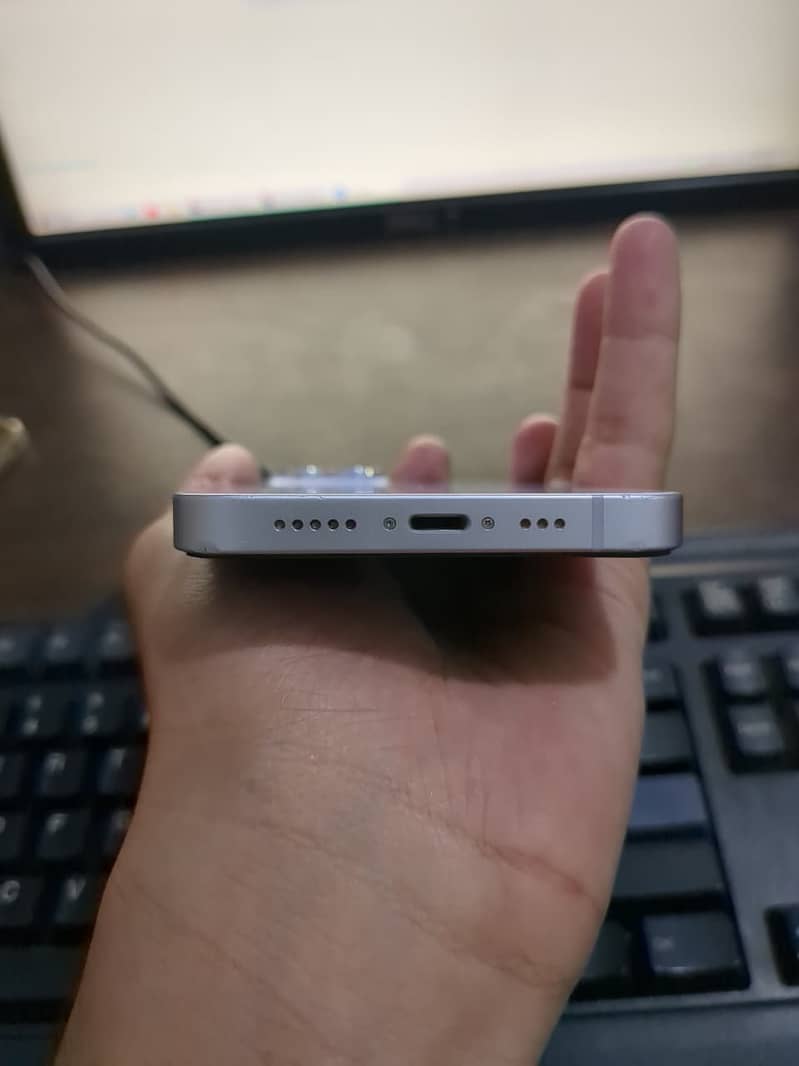 Apple iPhone 14 1