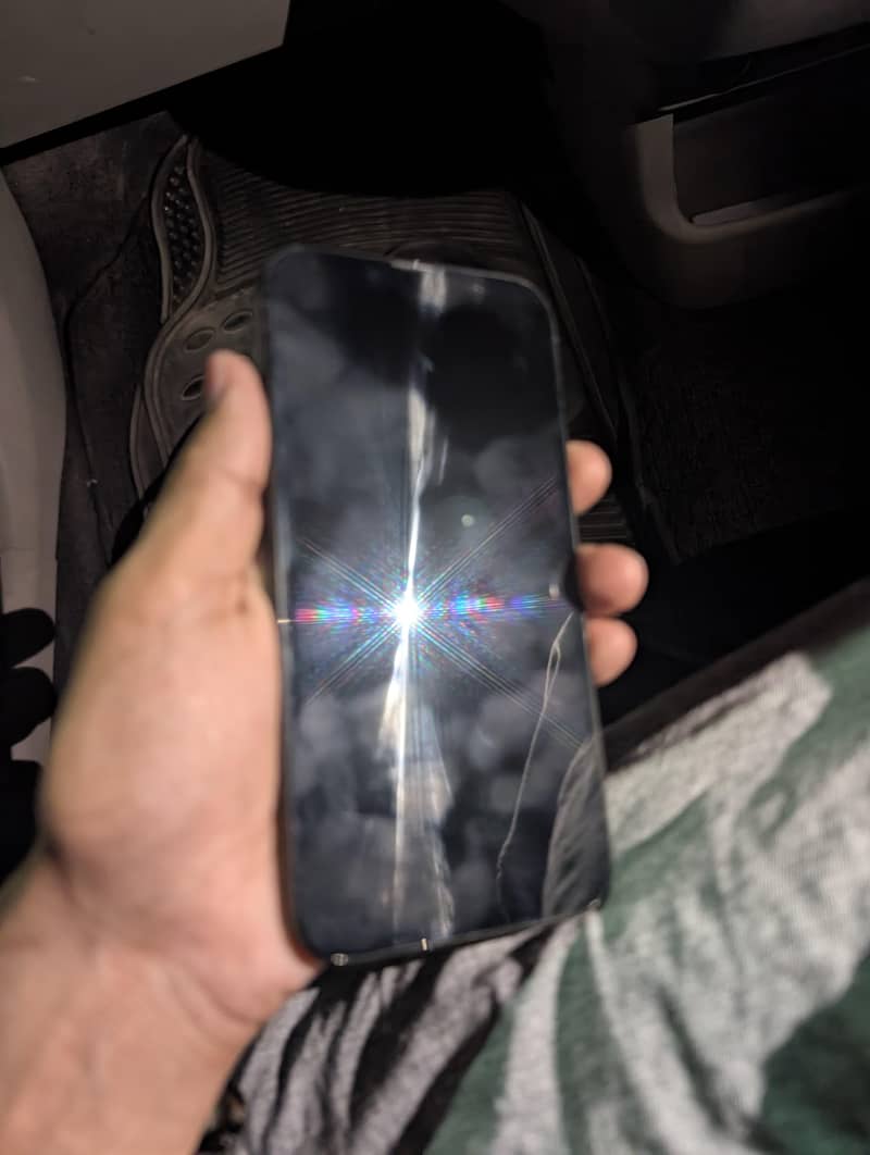 Apple iPhone 13 Pro 2