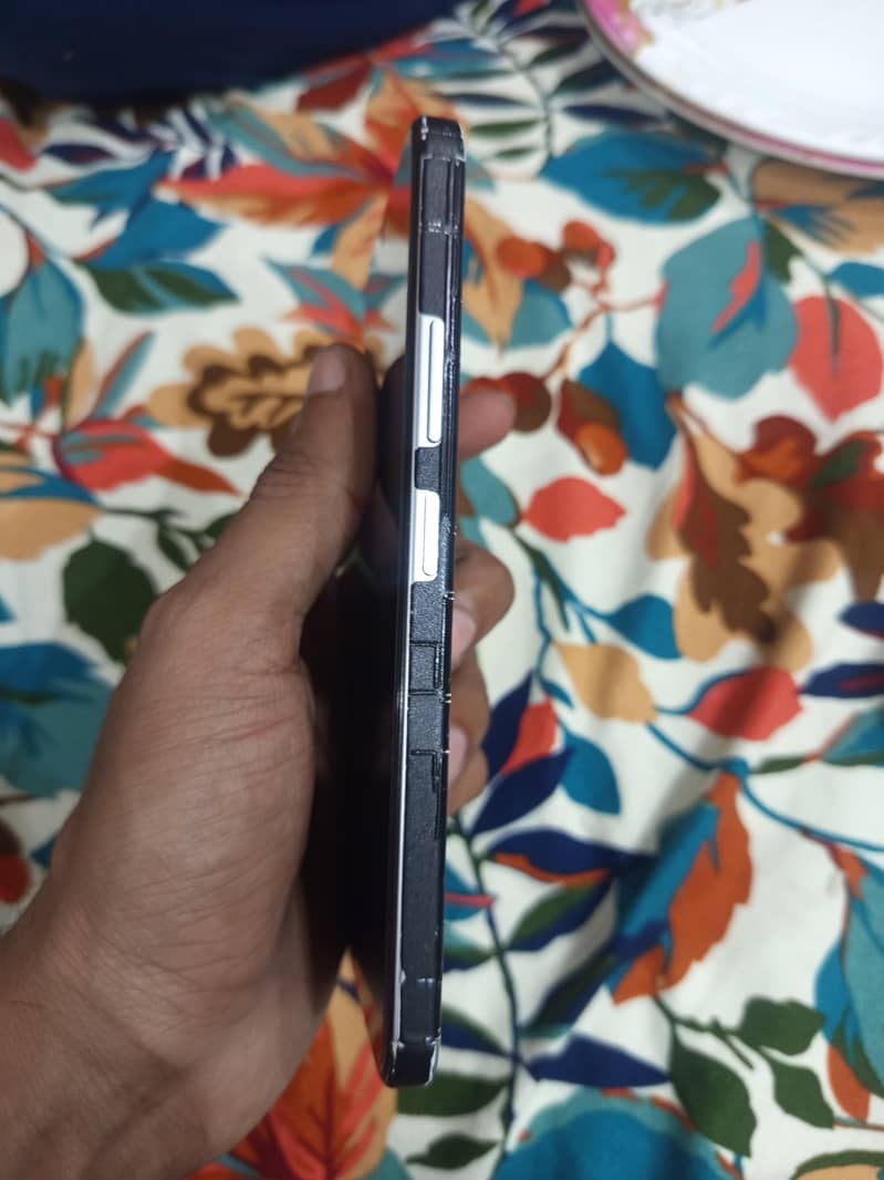OPPO A6s 4