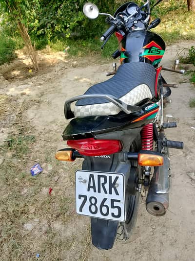 CB 125f