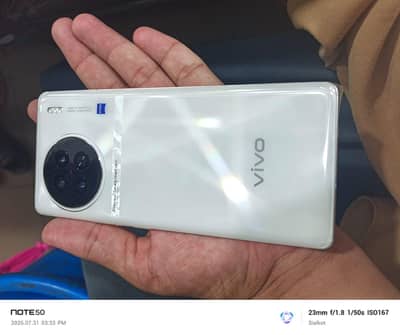 Vivo X90s