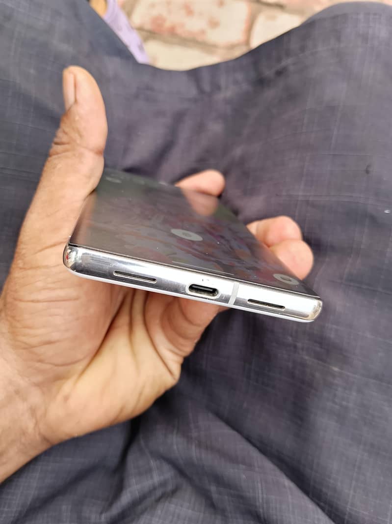 Google Pixel 7 Pro 0