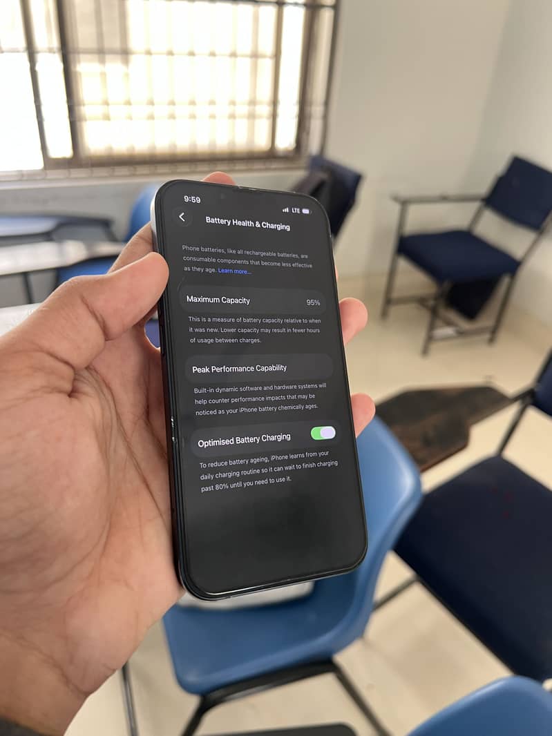 Apple iPhone 13 3