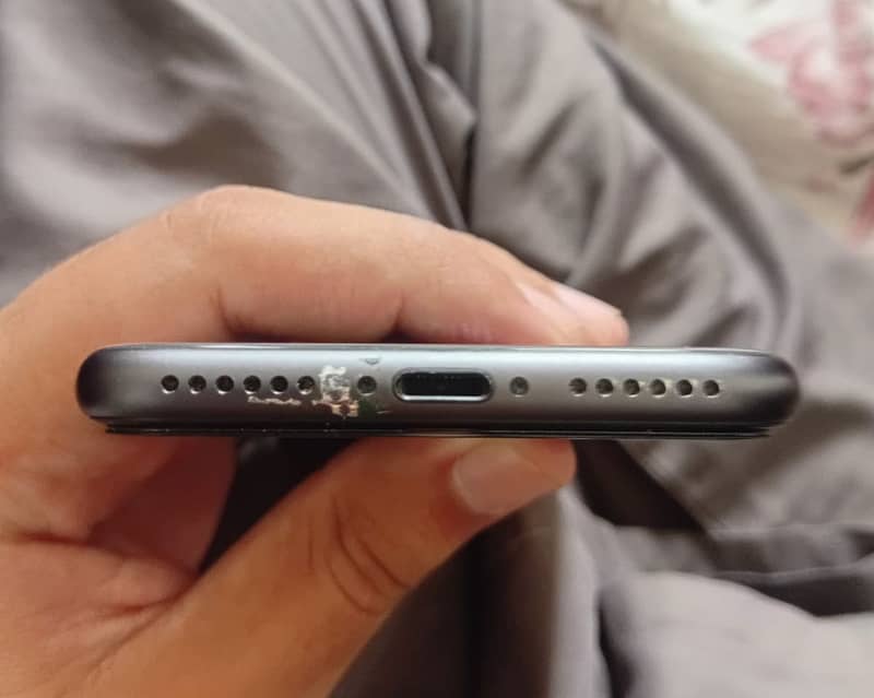 iPhone 8 1