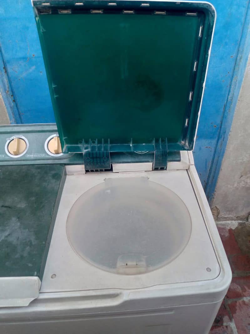 Haier semi automatic washing machine 7