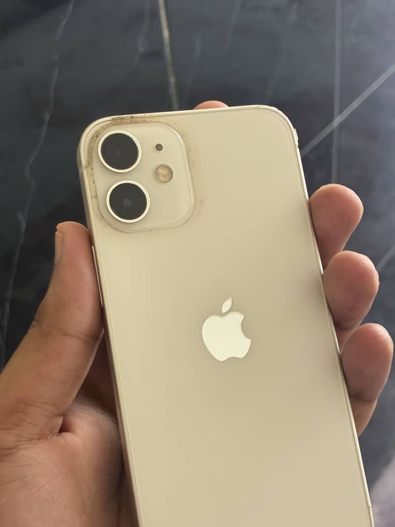 Apple iPhone 12 mini 0