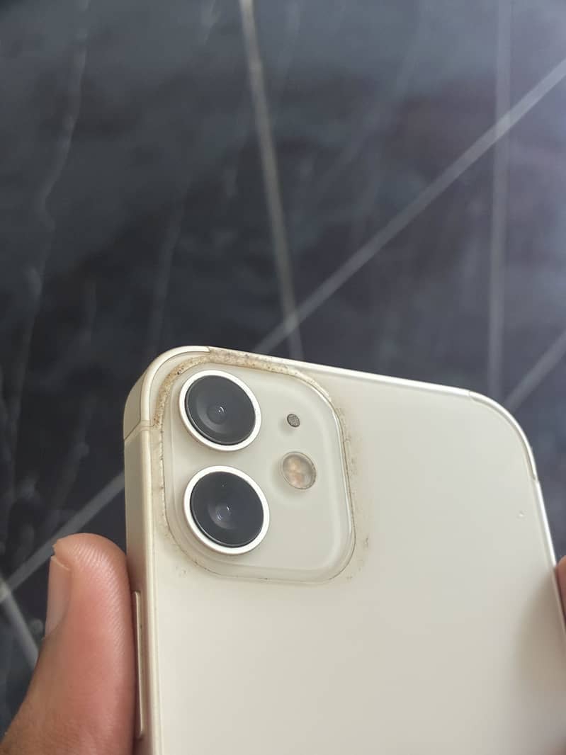 Apple iPhone 12 mini 3