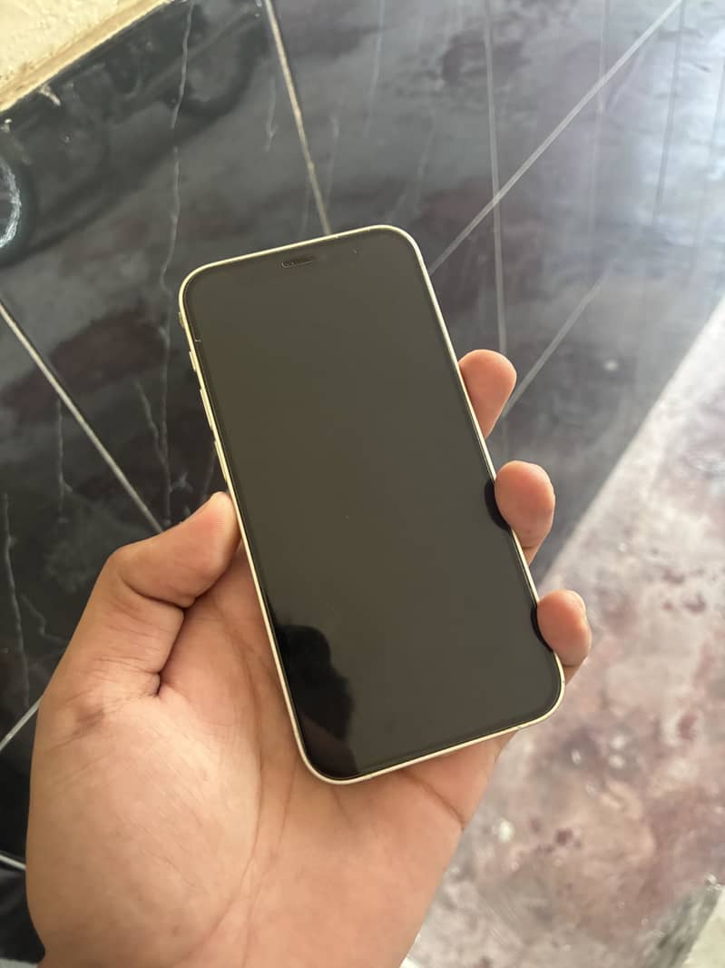 Apple iPhone 12 mini 8