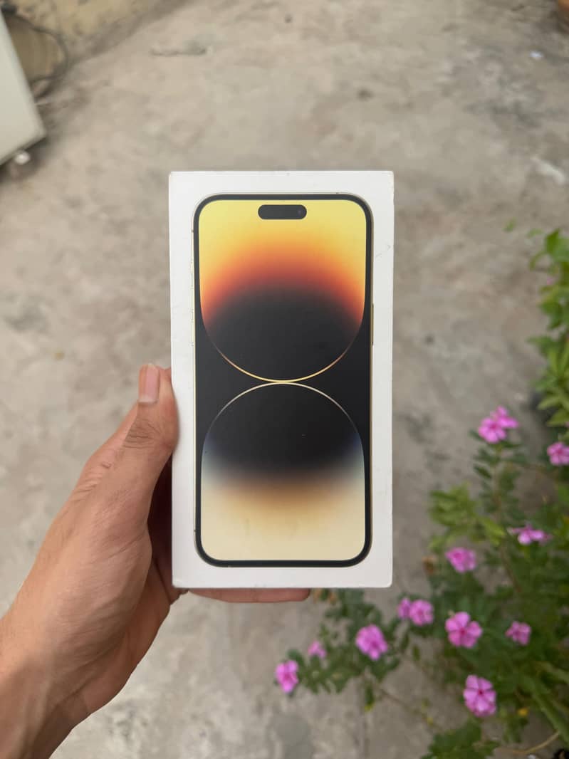 Iphone 14 pro max 4