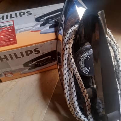 Philips light weight iron 3 month use h