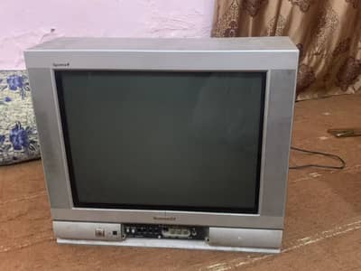 Panasonic Quintrix F CRT Colour TV with Remote - Fully Working