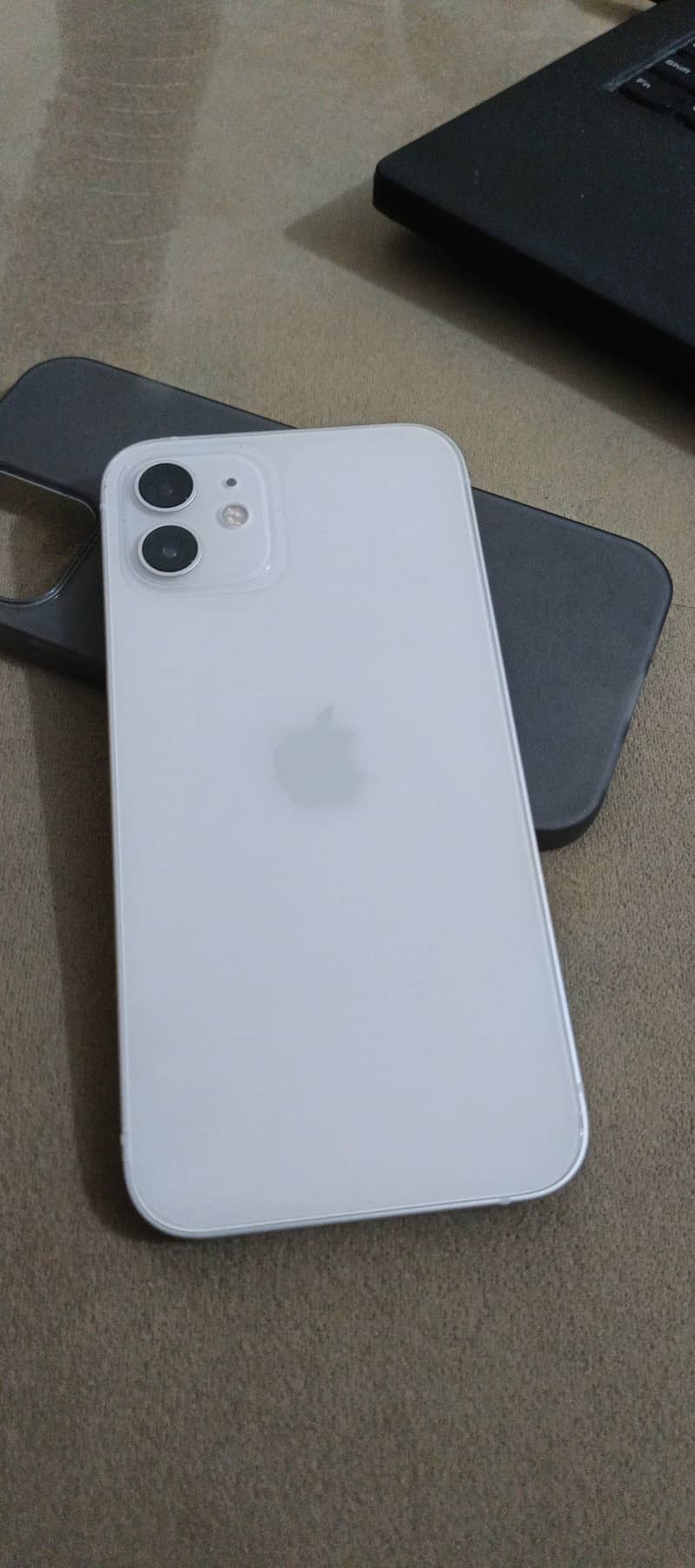 Apple iPhone 12 0