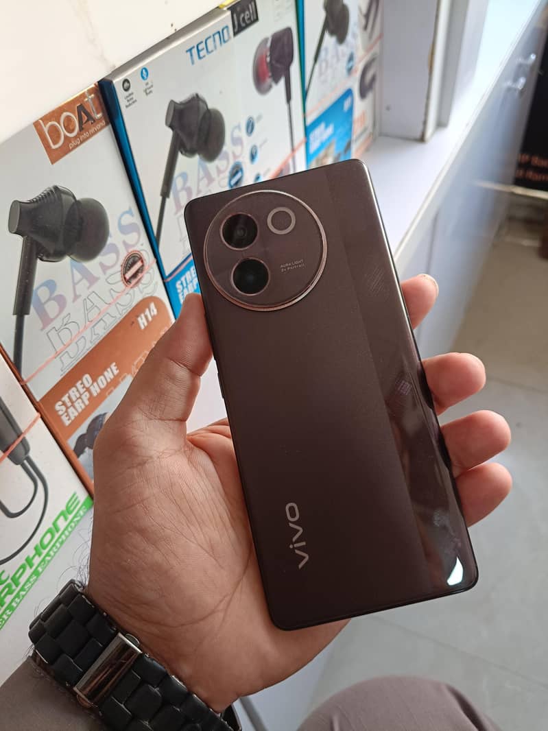 Vivo V30 e 6