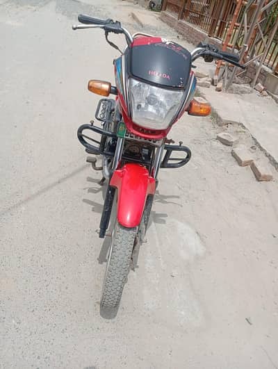Honda pridor 100 cc
