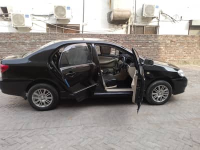 Toyota Corolla XLI 2004