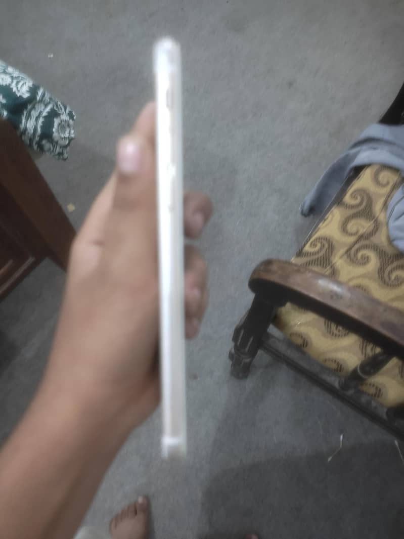 Apple iPhone 6 1