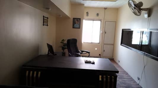 Furnished Office Shahrah-e-Faisal + Generator | 1,100 Sqft | 1.25 Lac