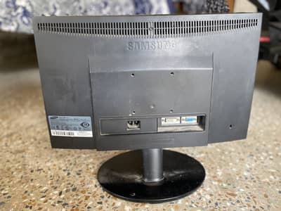 Samsung SyncMaster E1920 19-Inch LCD Monitor