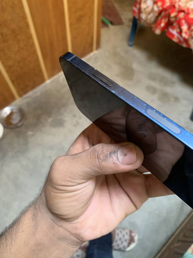 iphone 12 3