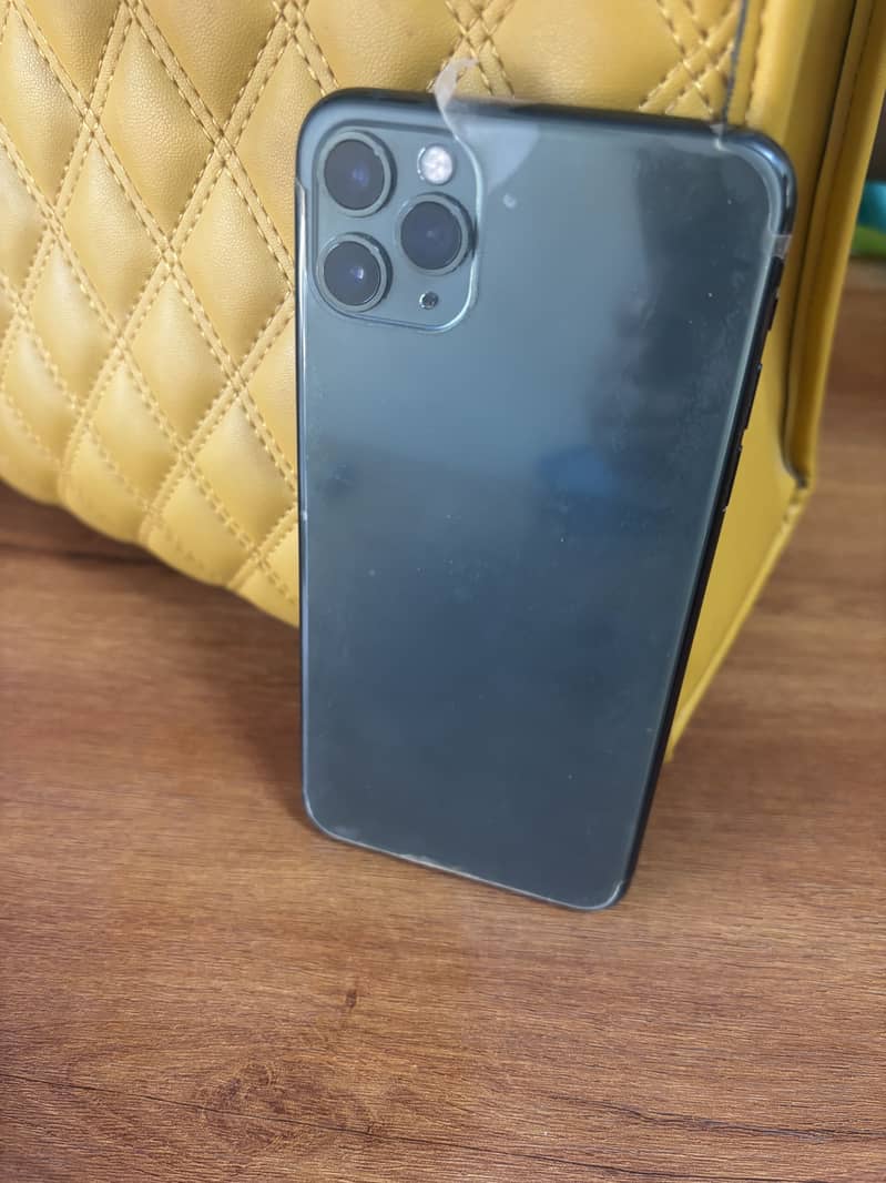 Apple iPhone 11 Pro Max 1