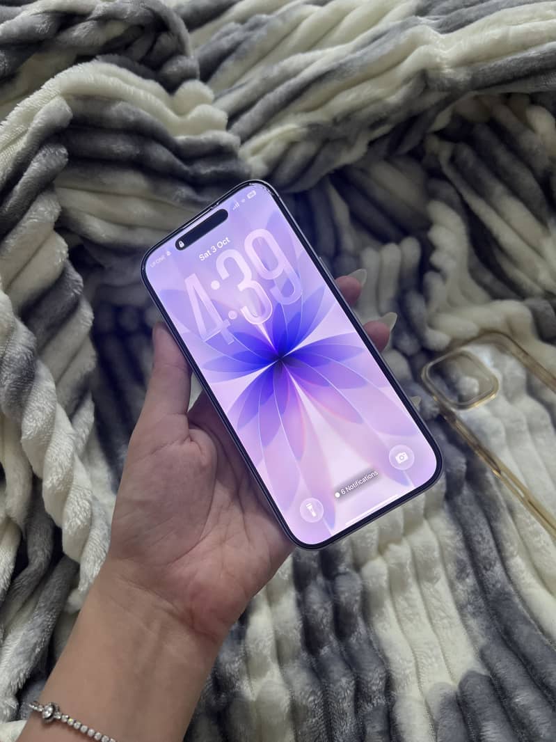 Apple iPhone 17 1