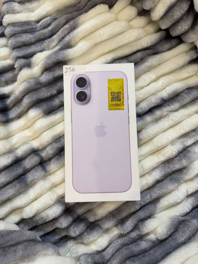 Apple iPhone 17 4