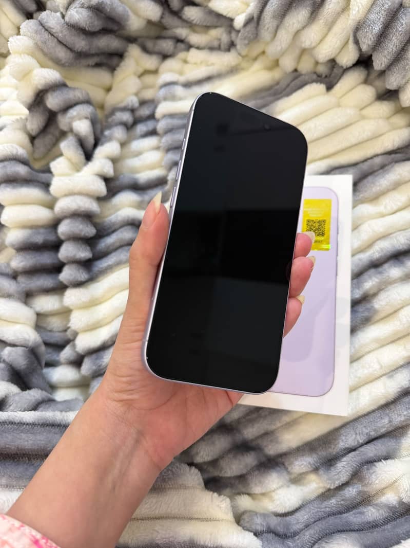Apple iPhone 17 6