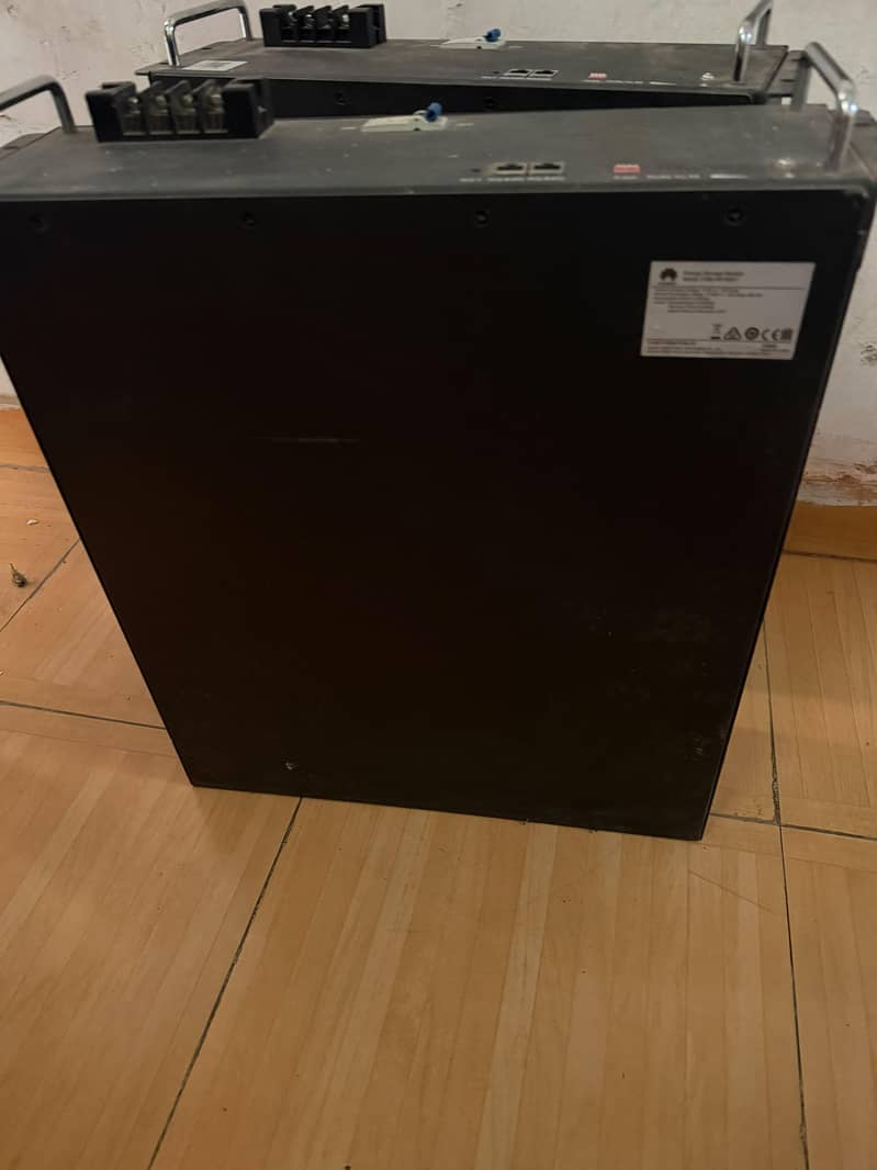 two Huawei batteries 2