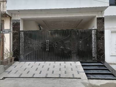 Prime Location 10 Marla House In Awan Town Best Option